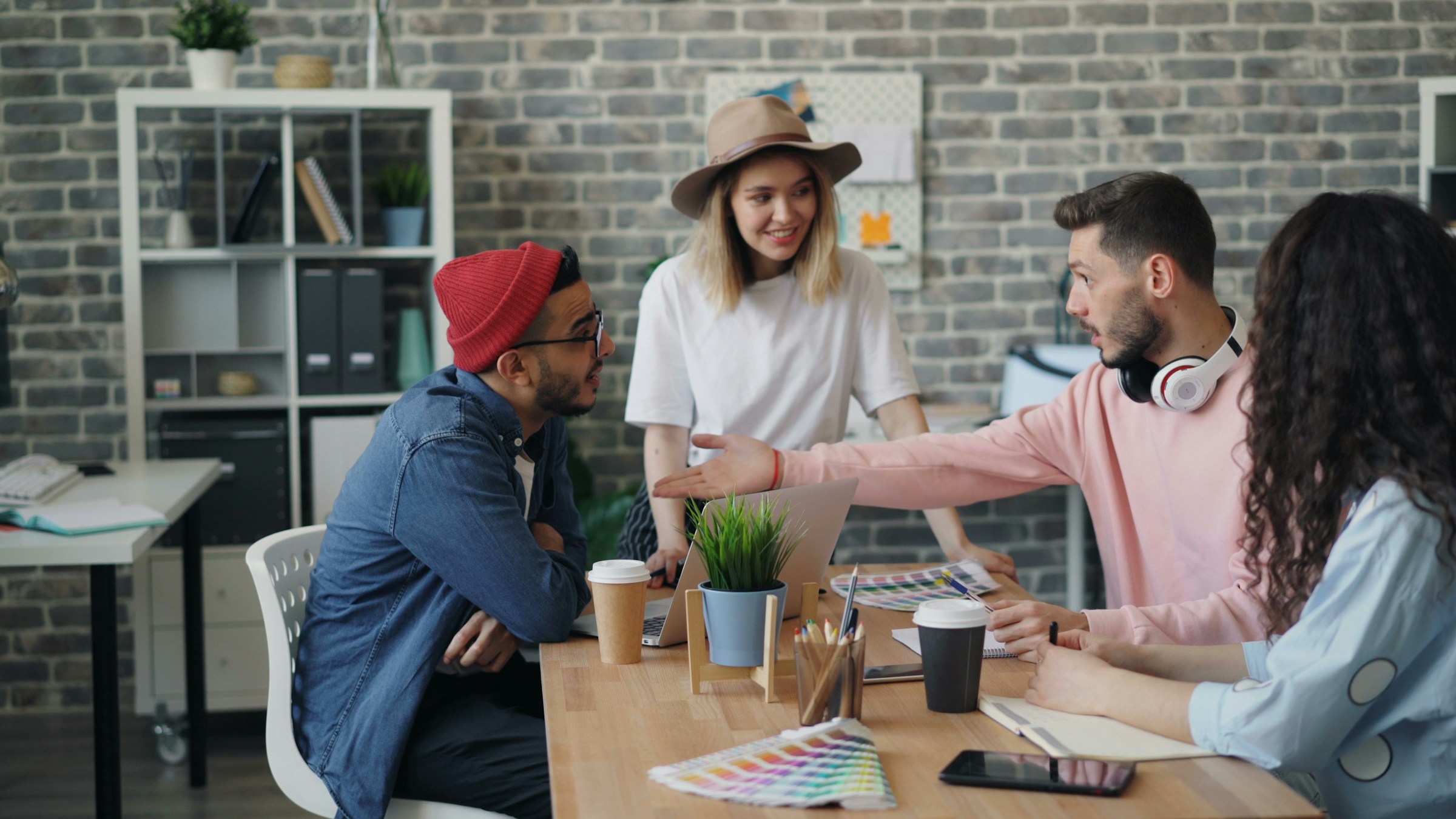 25 Cool Swag Ideas for Employees That Boost Morale